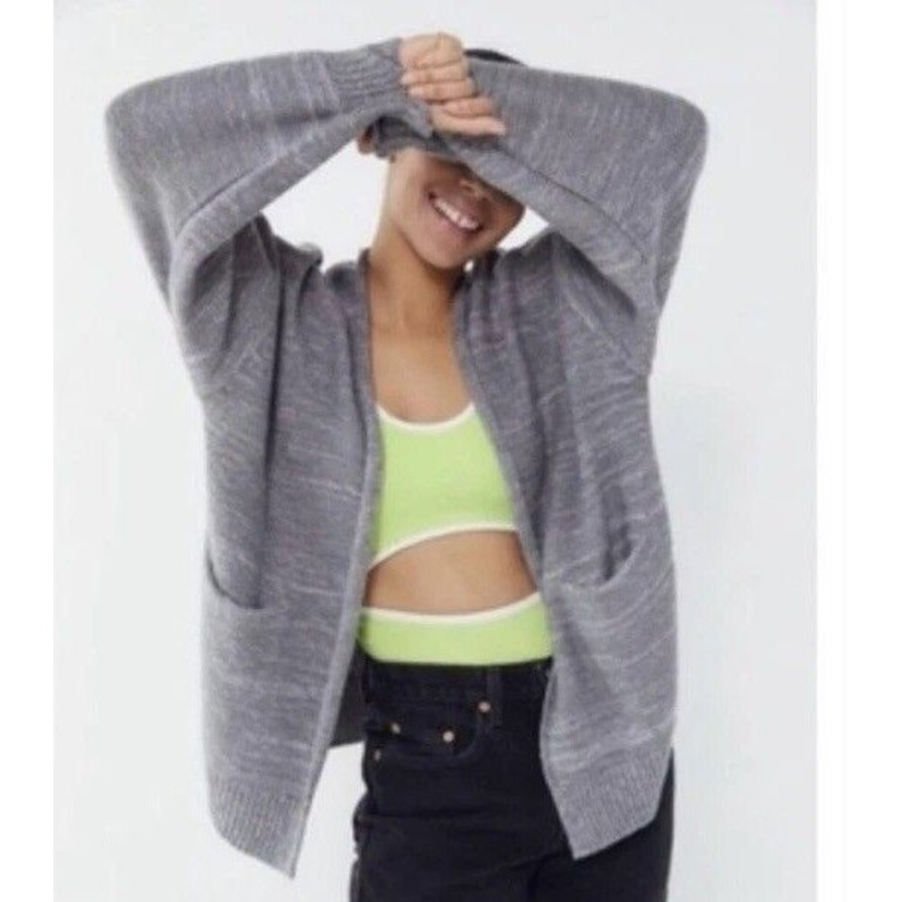 Urban Outfitters Gray Cardigan Womens M Lightweight Open Front Casual Coastal